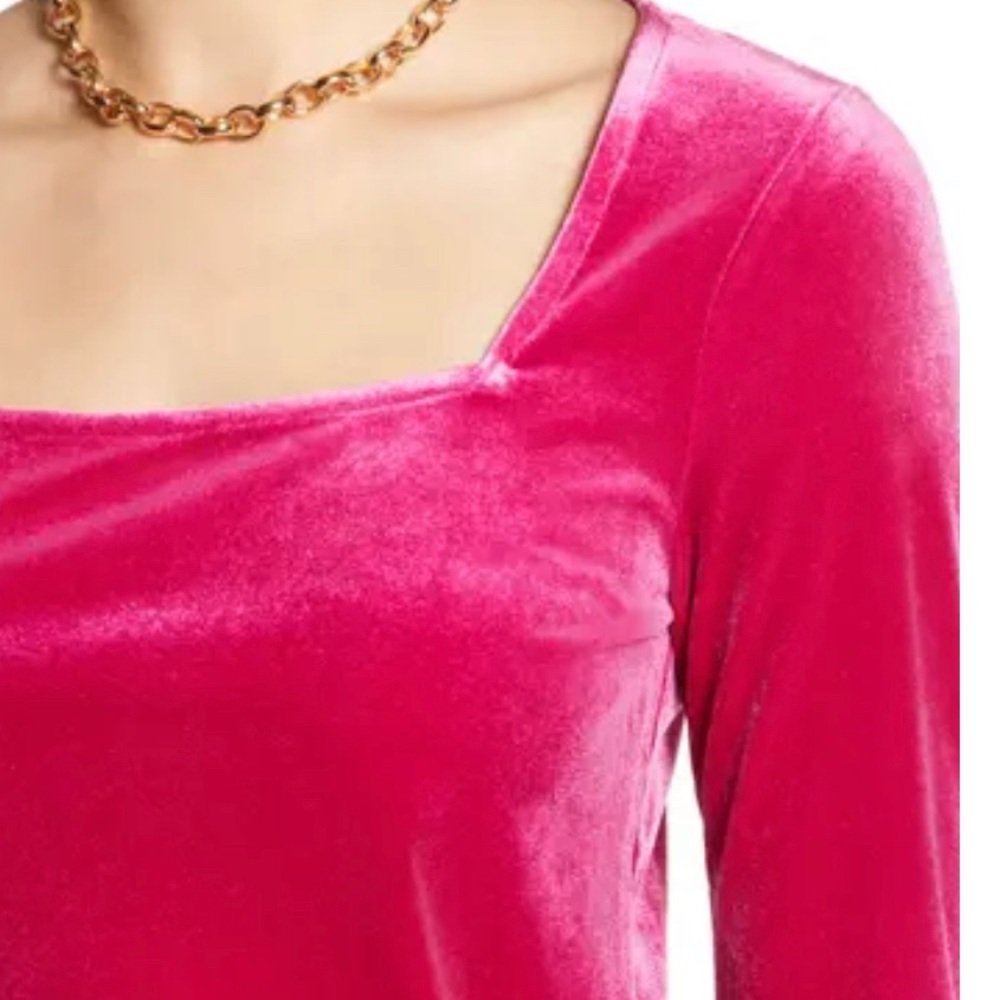 Halogen
Square Neck Velour Top - Picture 5 of 5